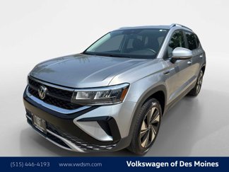 Used 2024 Volkswagen Taos SE image 1