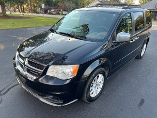 Used 2015 Dodge Grand Caravan SXT image 1
