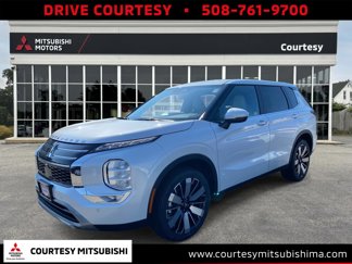 New 2025 Mitsubishi Outlander SE image 1