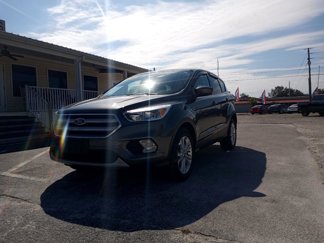 Used 2019 Ford Escape SE image 1