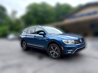 Used 2018 Volkswagen Tiguan SE image 1