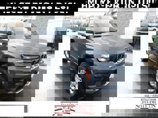 New 2025 Jeep Grand Cherokee Laredo image 1