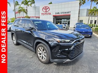 Used 2024 Toyota Grand Highlander Limited image 1