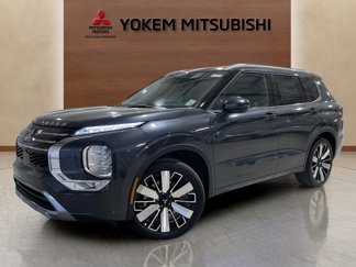New 2025 Mitsubishi Outlander SEL image 1