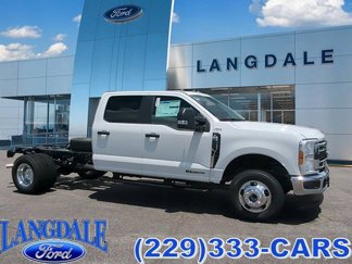 New 2025 Ford F350 XL image 1