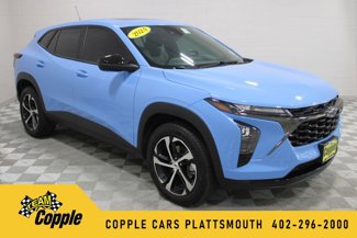 Used 2024 Chevrolet Trax RS w/ Sunroof Package image 1