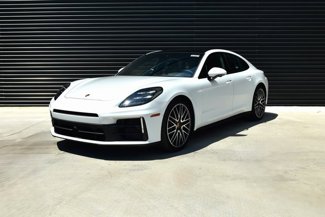 Certified 2024 Porsche Panamera image 1