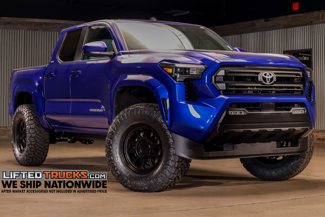 Used 2025 Toyota Tacoma SR5 image 1