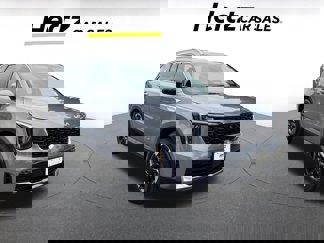 Used 2024 Kia Sorento S image 1