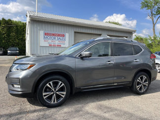 Used 2017 Nissan Rogue SL image 1