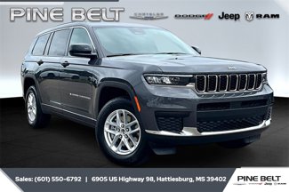 New 2025 Jeep Grand Cherokee L Laredo image 1