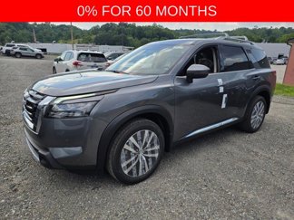 New 2025 Nissan Pathfinder Platinum image 1