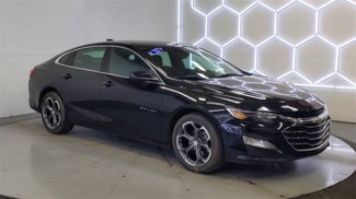 Used 2023 Chevrolet Malibu LT image 1