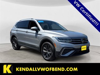 Certified 2023 Volkswagen Tiguan SE w/ Panoramic Sunroof Package image 1