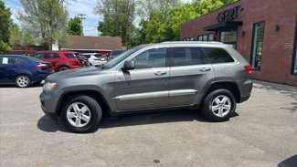 Used 2012 Jeep Grand Cherokee Laredo w/ Laredo E Group image 1