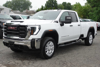 Used 2024 GMC Sierra 2500 Pro image 1