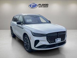 New 2025 Lincoln Nautilus Reserve image 1