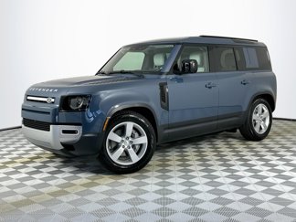 Used 2025 Land Rover Defender 110 S image 1