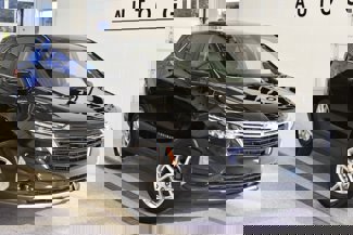 Used 2023 Chevrolet Equinox LT image 1