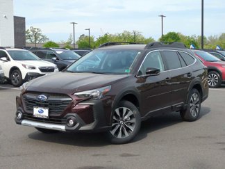 New 2025 Subaru Outback Limited image 1