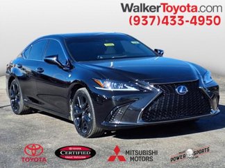 Used 2022 Lexus ES 300h F Sport image 1