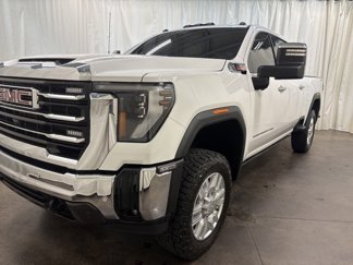 Used 2024 GMC Sierra 2500 SLT image 1