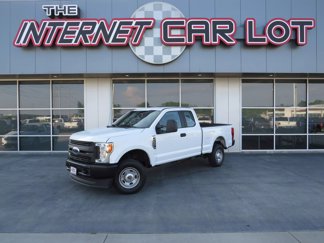 Used 2021 Ford F250 XL w/ Camper Package image 1