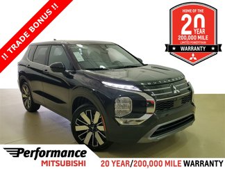 New 2025 Mitsubishi Outlander SE image 1