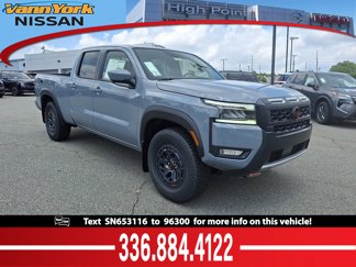 New 2025 Nissan Frontier PRO-4X w/ Pro Convenience Package image 1