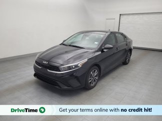 Used 2023 Kia Forte LXS image 1
