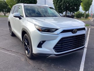 New 2025 Toyota Grand Highlander AWD image 1
