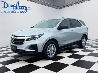 Used 2022 Chevrolet Equinox LS image 1