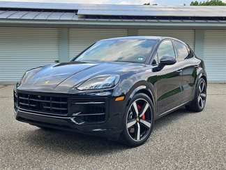 Certified 2024 Porsche Cayenne S image 1