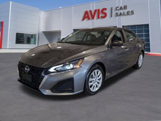 Used 2024 Nissan Altima 2.5 SV image 1
