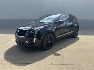Used 2025 Cadillac XT5 Sportv w/ LPO, Red Accent Package image 1