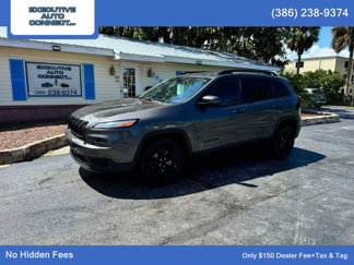 Used 2018 Jeep Cherokee Latitude w/ Altitude Package image 1