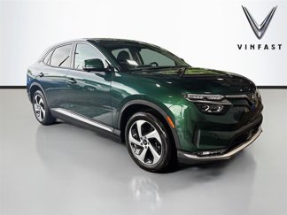 New 2025 VinFast VF 8 Eco image 1