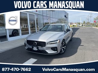 Certified 2025 Volvo S60 B5 Core image 1