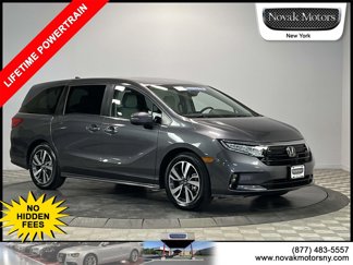 Used 2023 Honda Odyssey Touring image 1