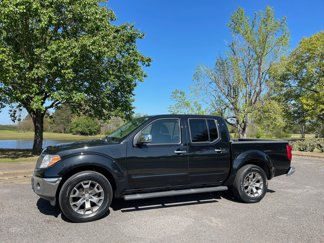 Used 2019 Nissan Frontier SL image 1
