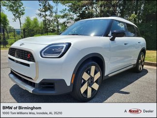 Used 2025 MINI Cooper Countryman S w/ Comfort Package Max image 1