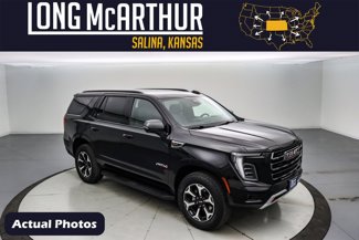 Used 2025 GMC Yukon AT4 w/ LPO, Floor Liner Package image 1