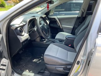 Used 2013 Toyota RAV4 LE image 1