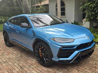 Used 2022 Lamborghini Urus image 1