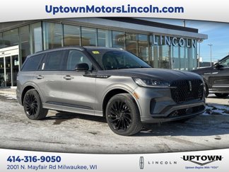 New 2025 Lincoln Aviator Reserve w/ Jet Appearance Package image 1