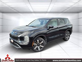New 2025 Mitsubishi Outlander SE image 1
