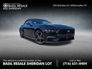 Used 2024 Ford Mustang Convertible image 1