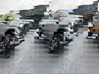 Used 2024 GMC Sierra 2500 Denali Ultimate image 1
