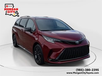 New 2025 Toyota Sienna XSE image 1