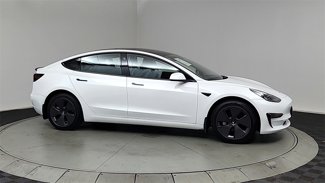 Used 2023 Tesla Model 3 Standard Range image 1